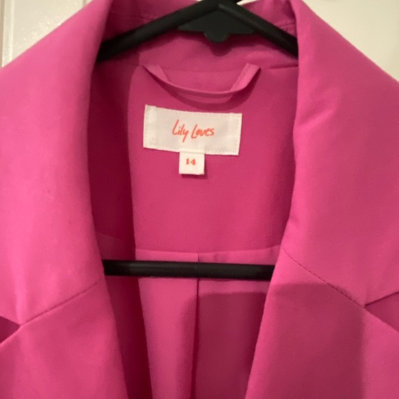 Lily Loves pink blazer - Picture 2 of 3